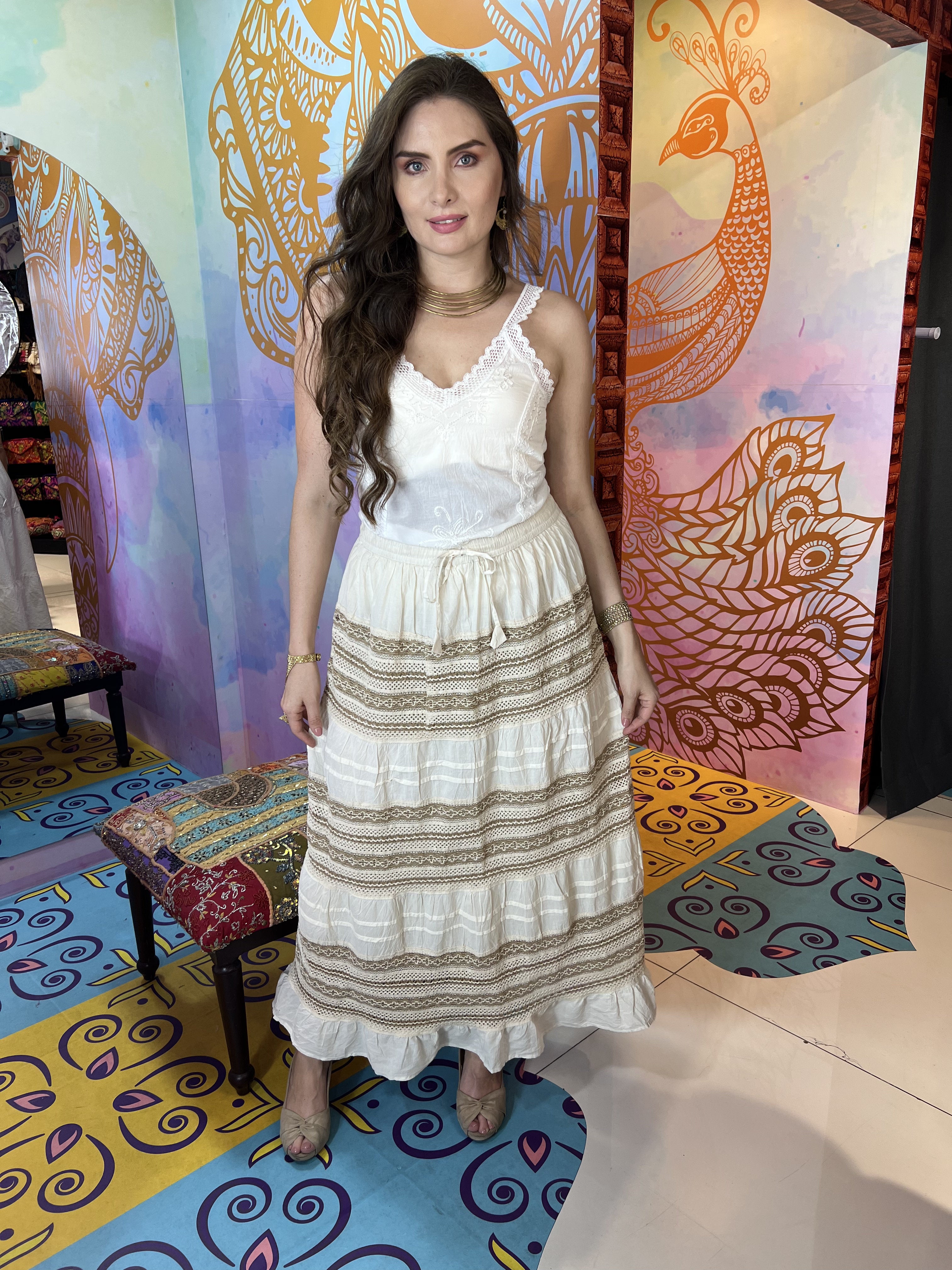 MAXI FALDA BORDADO SAANVI NUDE